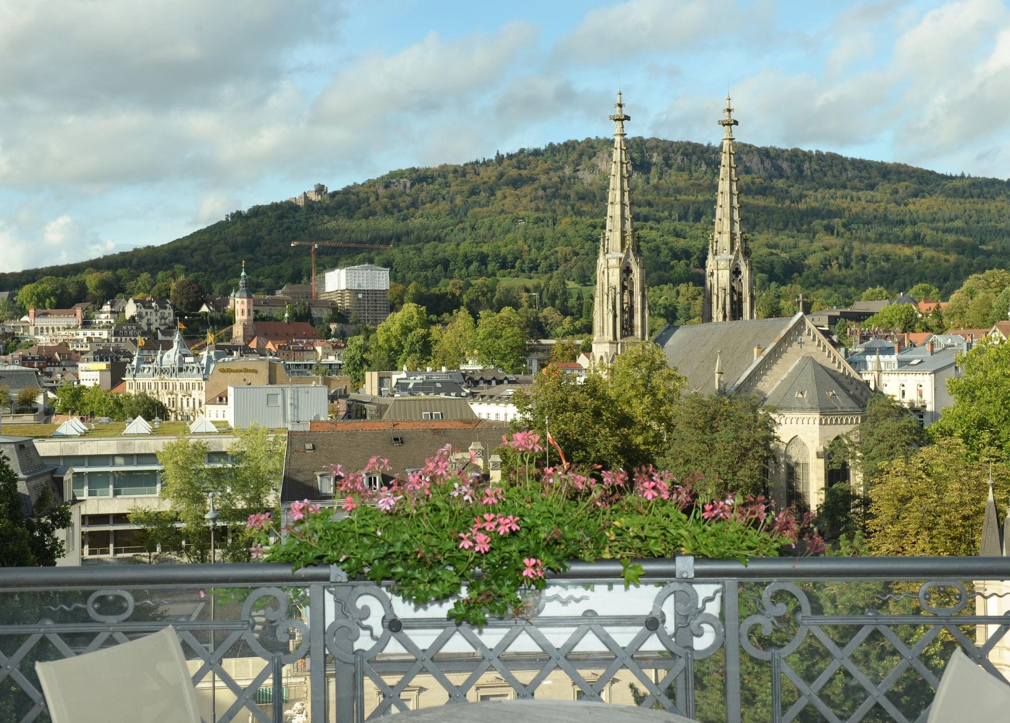 Brenners Park-Hotel & Spa - An Oetker Collection Hotel Baden-Baden Exterior photo